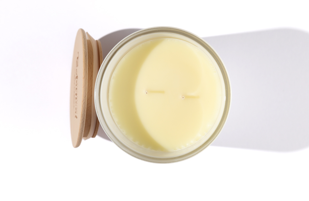 Vanilla Caramel Soy Candle overhead shot with wooden lid off and to the side